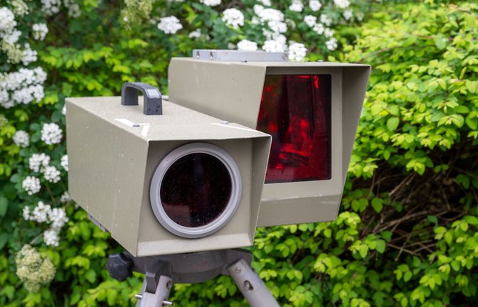 Die erste von zwei „Speedweeks“ in diesem Jahr hat gestartet. Bayern nimmt am Blitzermarathon 2026 teil.<span class='image-autor'>Foto: Pia Bayer/dpa</span>