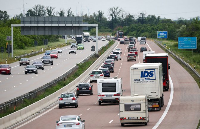 Die Bundesregierung möchte dem so Fachkräftemangel entgegenwirken. (Symbolbild)<span class='image-autor'>Foto: dpa/Jan Woitas</span>