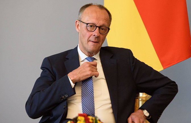 Friedrich Merz  hat nach der Messerattacke mit dem Hamburger Bürgermeister, Peter Tschentscher, telefoniert. (Archivbild)<span class='image-autor'>Foto: /IMAGO/Yauhen Yerchak</span>