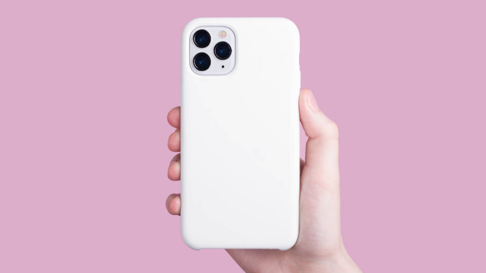 In diesem Artikel erfahren Sie, wie Sie Handy-Silikonhüllen richtig reinigen. 7 hilfreiche Tipps für verschmutzte und vergilbte Silikonhüllen.Foto: Iso100production / Shutterstock.com In diesem Artikel erfahren Sie, wie Sie Handy-Silikonhüllen richtig reinigen. 7 hilfreiche Tipps für verschmutzte und vergilbte Silikonhüllen.Foto: Iso100production / Shutterstock.com