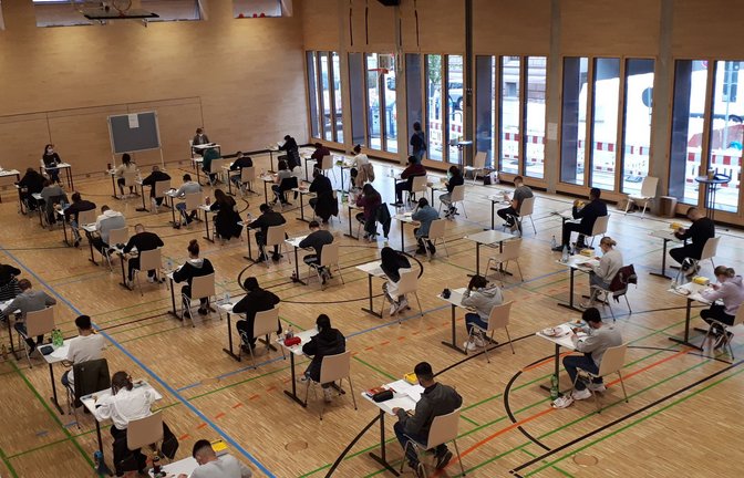 Mit dem Kernfach Deutsch startet die Prüfungsphase.<span class='image-autor'>Foto: Schloss-Realschule Stuttgart</span>