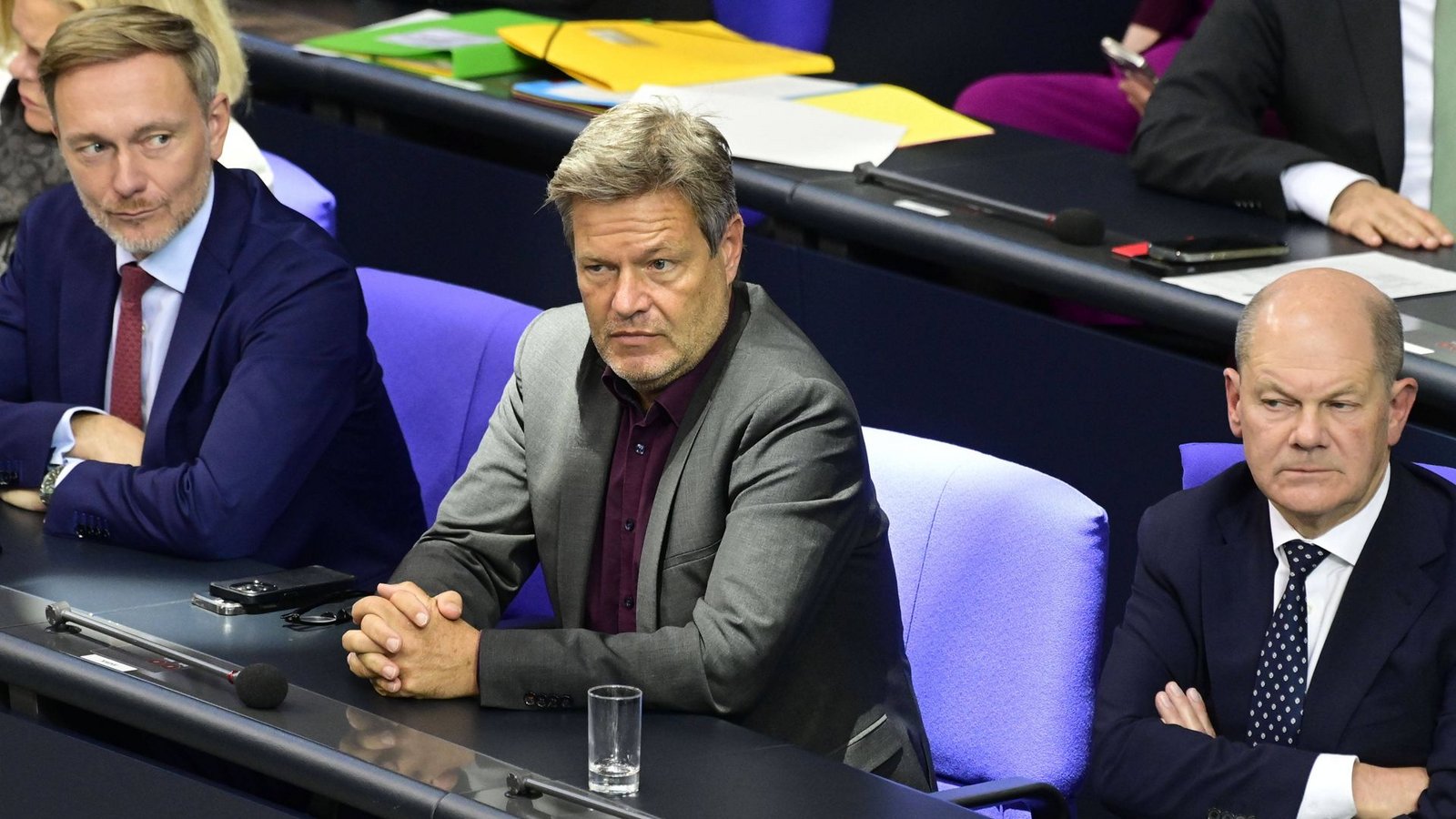 Die Gesichter der Ampel-Regierung: Christian Lindner (FDP), Robert Habeck (Grüne) und Olaf Scholz (SPD).Foto: imago/Frederic Kern