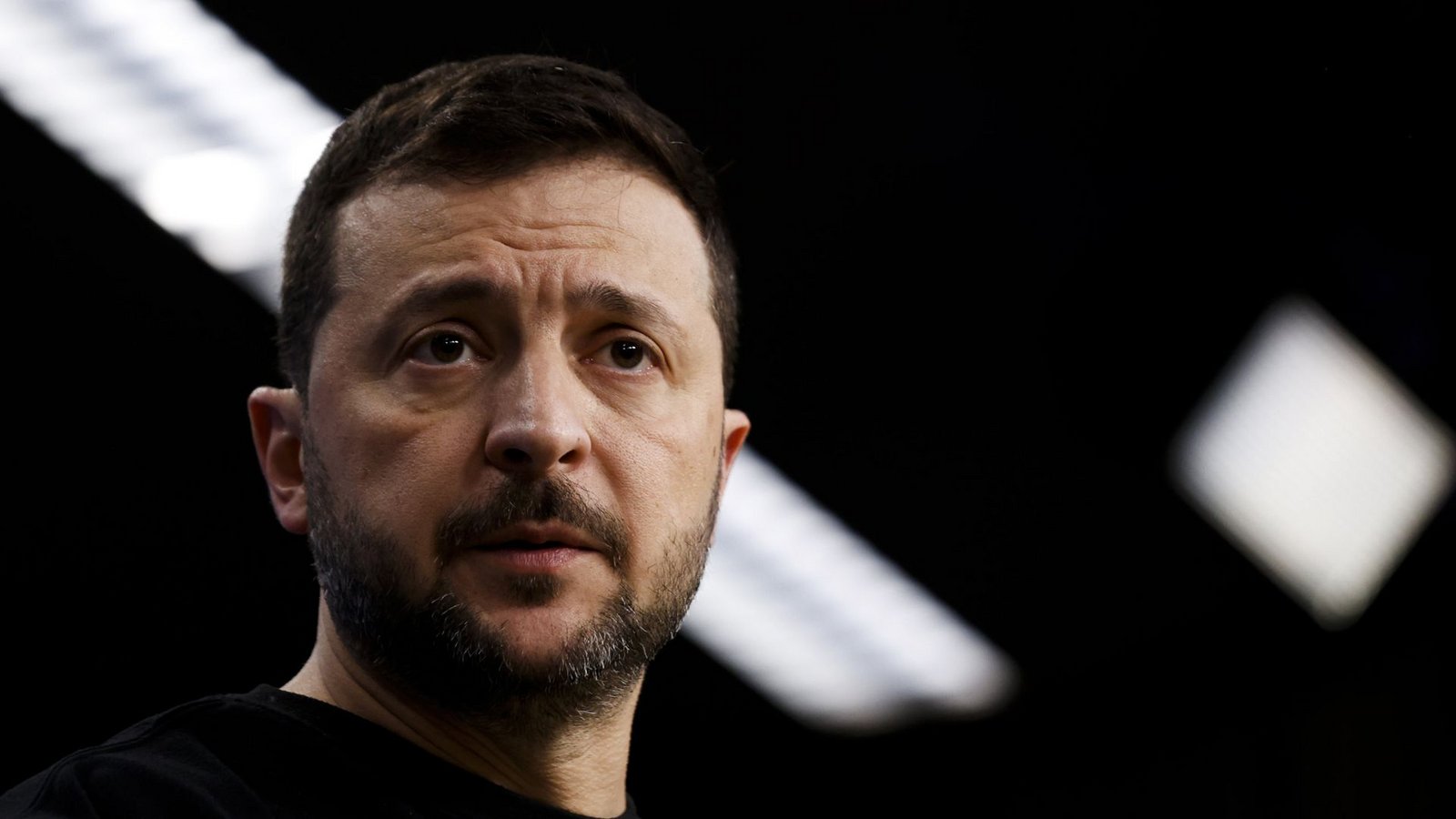 Wolodymyr Selenskyj rechnet nach dem Wahlsieg von Donald Trump mit einem „früheren“ Ende des Ukraine-Kriegs. (Archivbild)Foto: dpa/Omar Havana Wolodymyr Selenskyj rechnet nach dem Wahlsieg von Donald Trump mit einem „früheren“ Ende des Ukraine-Kriegs. (Archivbild)Foto: dpa/Omar Havana