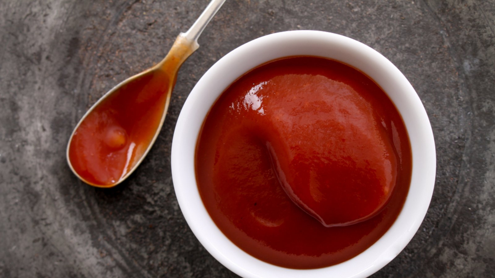 So kam die rote Gewürzsauce zu ihrem Namen.Foto: neil langan / shutterstock.com