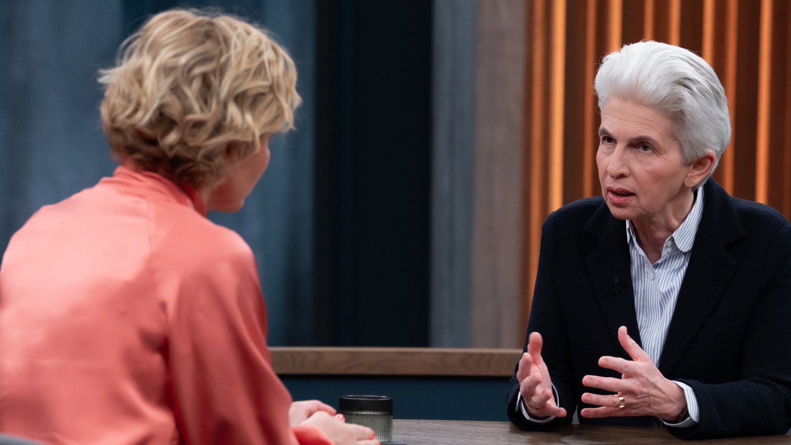 Caren Miosga und Marie-Agnes Strack-Zimmermann diskutierten am Sonntagabend im Ersten.Foto: NDR/Thomas Ernst Caren Miosga und Marie-Agnes Strack-Zimmermann diskutierten am Sonntagabend im Ersten.Foto: NDR/Thomas Ernst