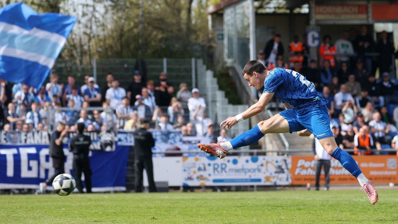 Gal Grobelnik trifft zum 2:1 für Freiberg.Foto: Baumann/Julia Rahn Gal Grobelnik trifft zum 2:1 für Freiberg.Foto: Baumann/Julia Rahn
