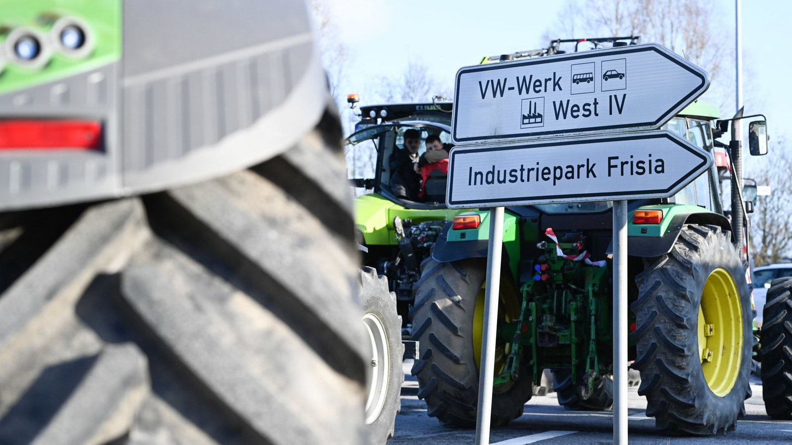 In ganz Deutschland protestierten Landwirte.Foto: dpa/Lars Penning In ganz Deutschland protestierten Landwirte.Foto: dpa/Lars Penning