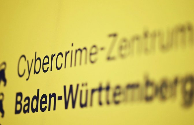 Bei einem Cyberangriff auf einen externen Dienstleister sind verschiedene Daten von  Patientinnen und Patienten von Kliniken entwendet worden.<span class='image-autor'>Foto: dpa/Uli Deck</span>