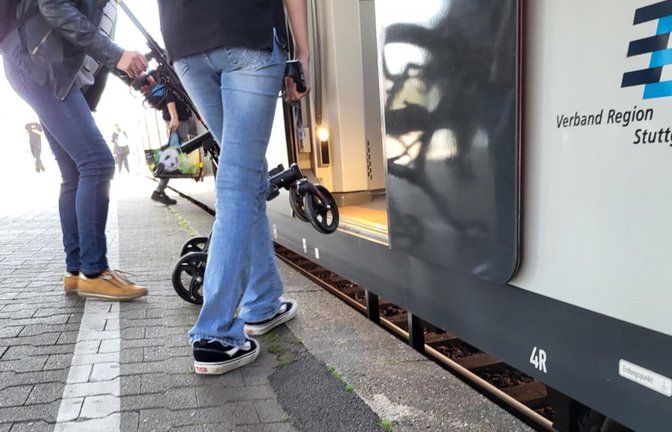 Der Einstieg in die S-Bahn ist an so mancher Station im Kreis Esslingen beschwerlich.<span class='image-autor'>Elke Hauptmann</span>