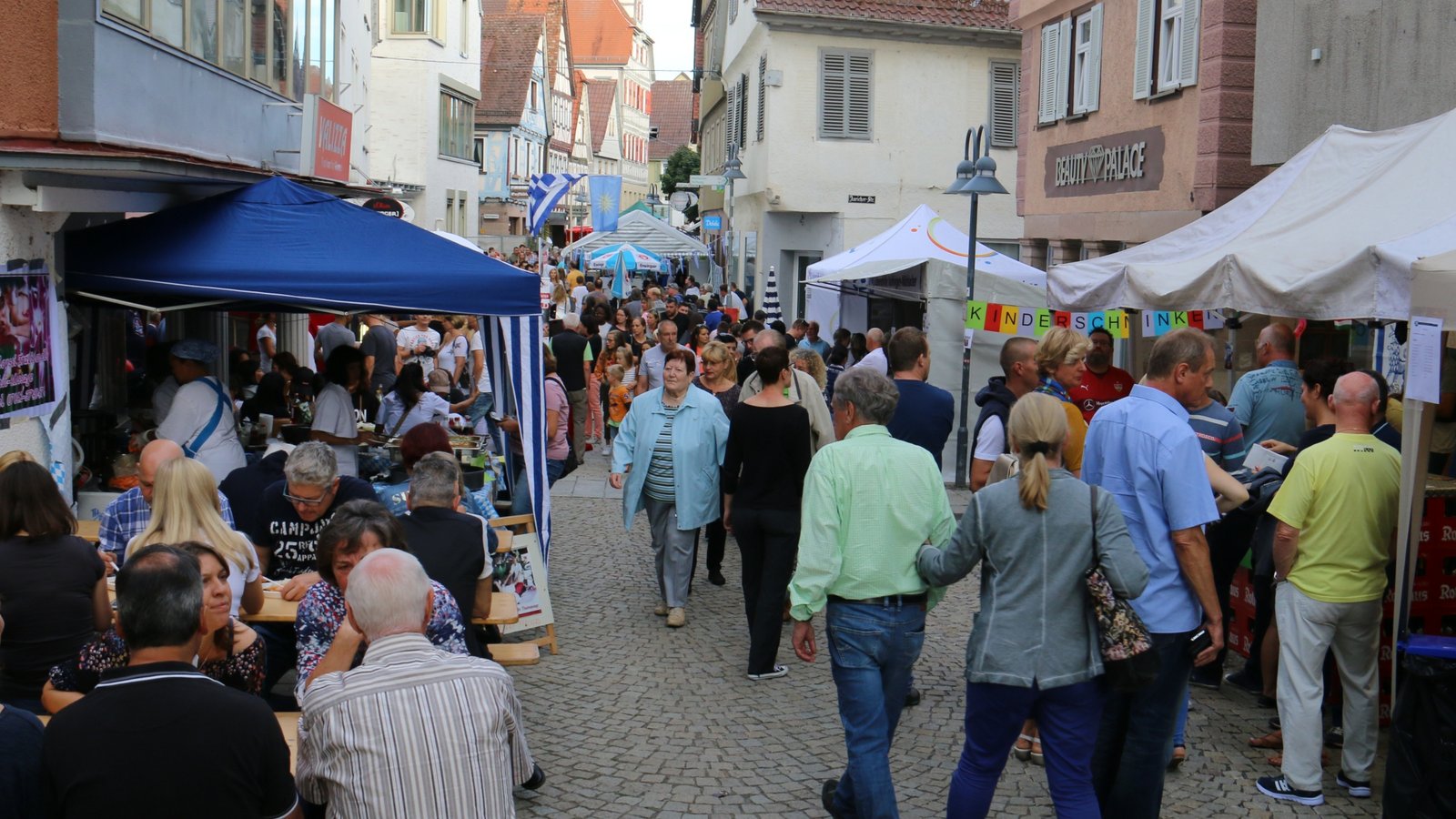 In Vaihingen gibt es nach zweijähriger Zwangspause an diesem Wochenende wieder ein Straßenfest.  Foto: Archiv