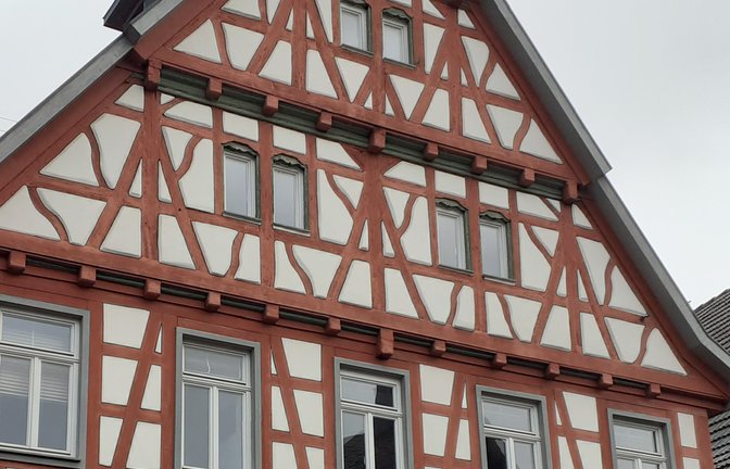 In Oberriexingen stehen in Kürze gleich zwei Wahlen an, mit denen über die politische Arbeit im Rathaus entschieden wird.  Archivfoto: VKZ