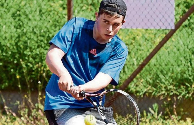 Für Niklas Bachmann vom TSC Vaihingen ist der Sparkassen-Cup um den Vaihinger Löwen bereits nach dem ersten Turniertag beendet. Foto: Leitner