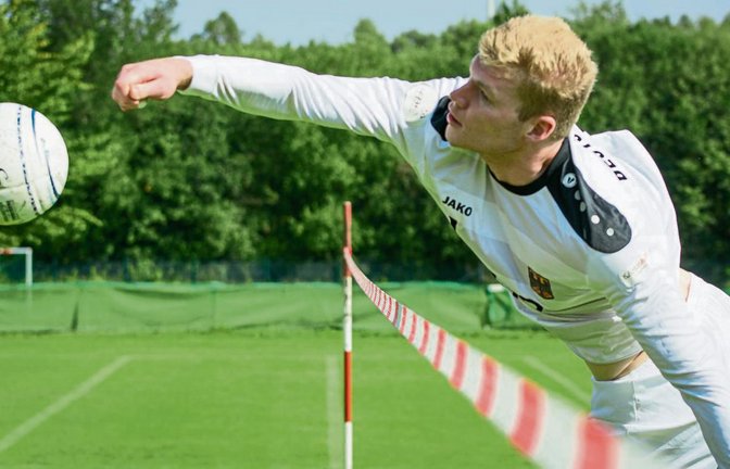 Er ist derzeit der Dominator im Weltfaustball: Patrick Thomas, Hauptangreifer des Deutschen Meisters TSV Pfungstadt und der deutschen Nationalmannschaft Foto: DFBL