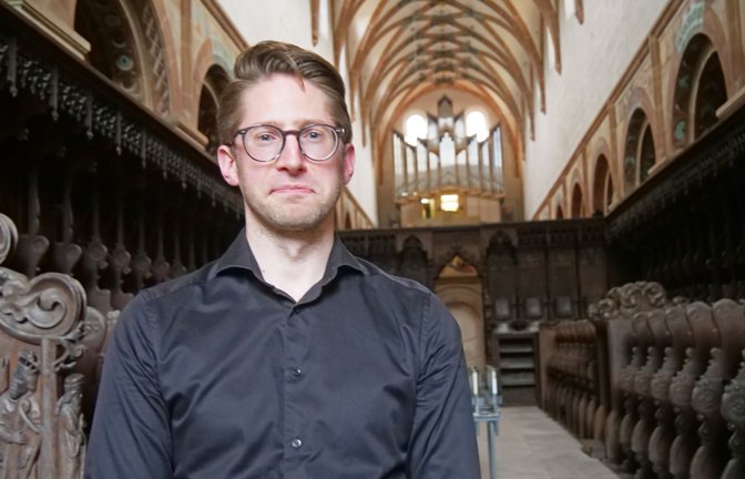 Von der Westminster Abbey ins Kloster Maulbronn: Peter Holder aus Großbritannien brilliert am Samstagabend mit einem eindrucksvollen Gastspiel an der Grenzing-Orgel.  <span class='image-autor'>Foto: Friedrich</span>