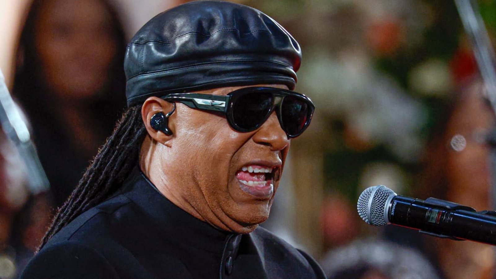 Stevie Wonder bei einem Auftritt im März in Chicago zu Ehren des verstorbenen Bürgerrechtsaktivisten Jesse JacksonKAMIL KRZACZYNSKI/AFP Stevie Wonder bei einem Auftritt im März in Chicago zu Ehren des verstorbenen Bürgerrechtsaktivisten Jesse JacksonKAMIL KRZACZYNSKI/AFP