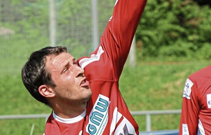 In der Feldsaison 2013 trug Michael Krauß zum bisher letzten Mal das Trikot des TVV und führte die Vaihinger zusammen mit seinem jetzigen Trainer Kolja Meyer zu DM-Bronze. Foto: Nachreiner