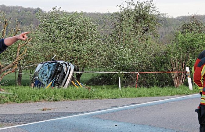 Schrecklicher Unfall zwischen Oberriexingen und Sachsenheim. Ein 24-Jähriger starb. Foto: Bögel