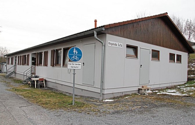 Die Unterkunft in der Oberriexinger Ringstraße muss saniert werden. Die Bewohner werden bis September ausquartiert.  Foto: Banholzer
