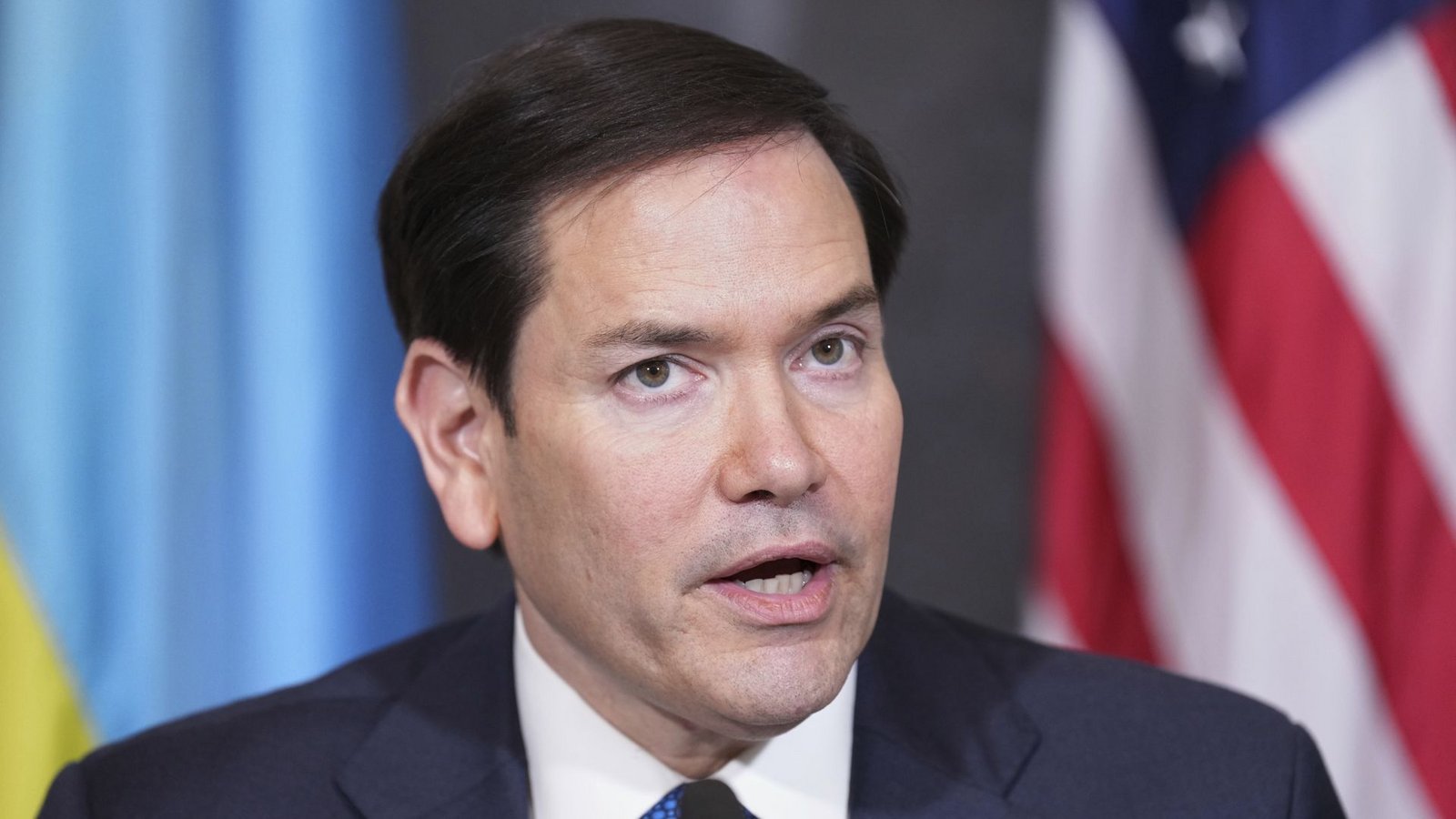 US-Außenminister Marco Rubio hat am Dienstag eine Aussetzung der Verfahren für Studentenvisa angeordnet (Archivfoto).Foto: Jacquelyn Martin/AP/dpa/Jacquelyn Martin US-Außenminister Marco Rubio hat am Dienstag eine Aussetzung der Verfahren für Studentenvisa angeordnet (Archivfoto).Foto: Jacquelyn Martin/AP/dpa/Jacquelyn Martin