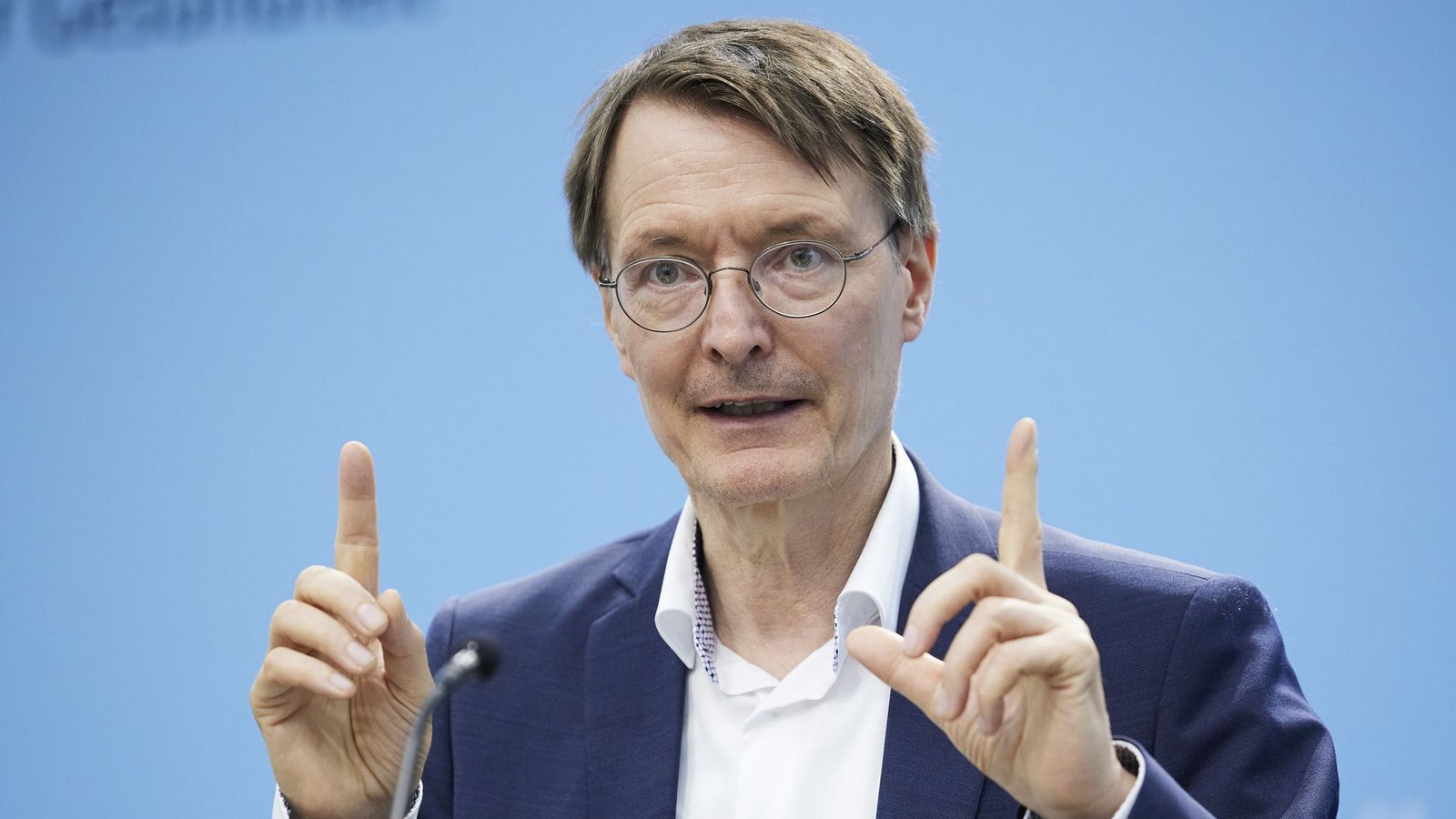 Das Schicksal seines Cannabis-Gesetzes liegt nun in der Hand der SPD-Bundestagsfraktion.Foto: dpa/Jörg Carstensen Das Schicksal seines Cannabis-Gesetzes liegt nun in der Hand der SPD-Bundestagsfraktion.Foto: dpa/Jörg Carstensen