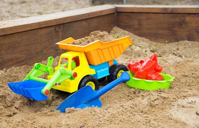 Wohin mit dem alten Sandkastensand?<span class='image-autor'>Foto: PhotographyByMK / shutterstock.com</span>