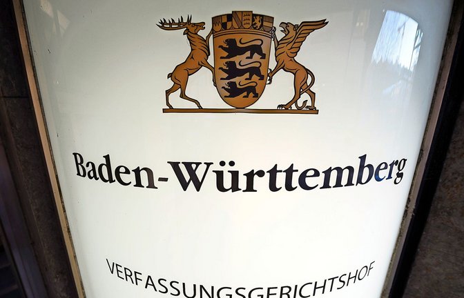 Das Gericht urteilt bei Verstößen gegen die Landesverfassung.<span class='image-autor'>Foto: dpa/Sina Schuldt</span>