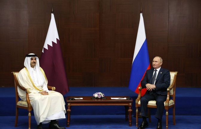 Tamim bin Hamad Al-Thani und Wladimir Putin<span class='image-autor'>Foto: IMAGO/SNA/IMAGO/Vyacheslav Prokofyev</span>