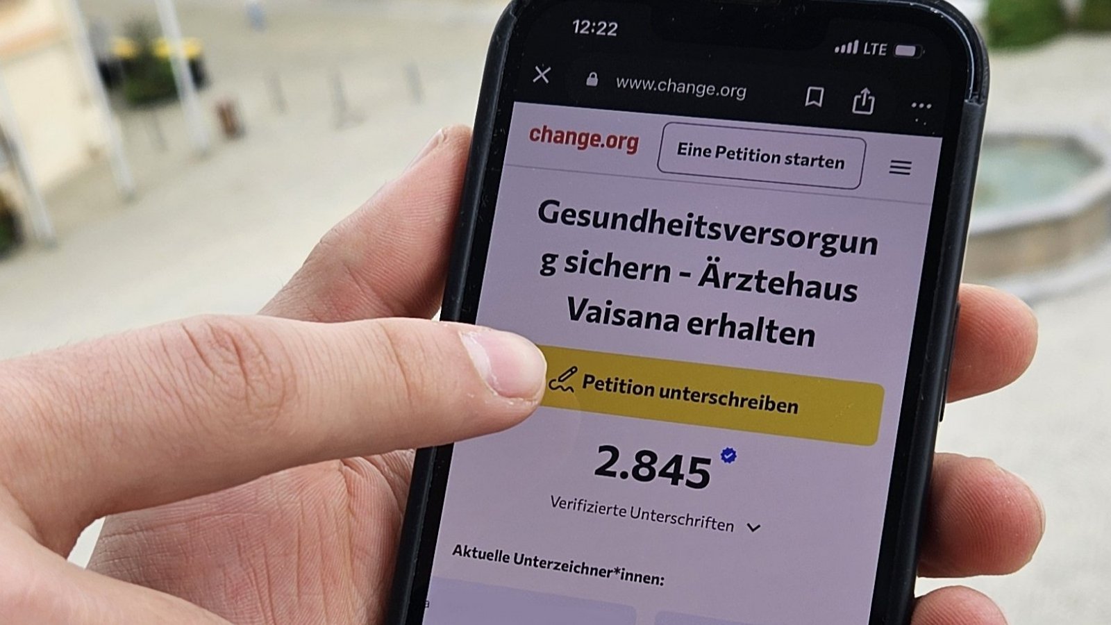 Seit Freitag ist eine Petition für den Erhalt des Vaihinger Ärztehauses Vaisana online. Bis gestern Nachmittag hatten bereits rund 3000 Menschen unterschrieben. Foto: Rieger