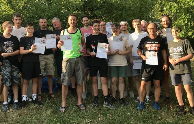 Die Teilnehmer der Tischtennis-Vereinsmeisterschaft des TSV Nussdorf. <span class='image-autor'>Foto: privat</span>