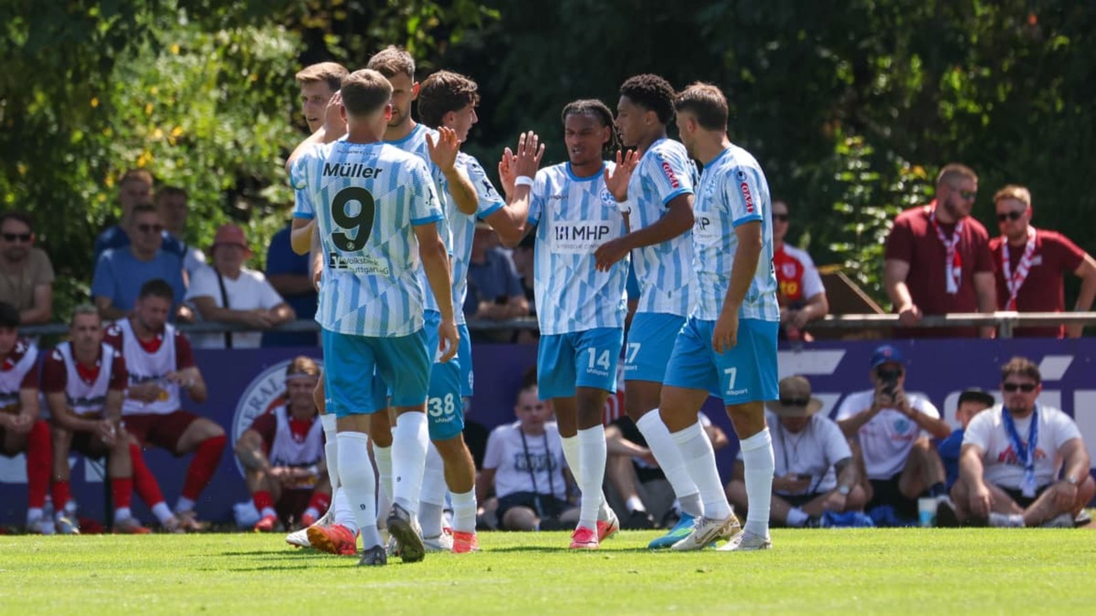 Die Stuttgarter Kickers erwarten in der ersten Runde des WFV-Pokals am Mittwoch den SV Degerschlacht.Baumann/Julia Rahn