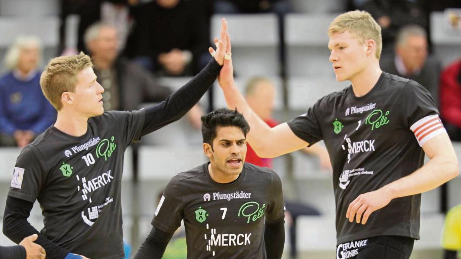 Sebastian Thomas, Ajith Fernando und Patrick Thomas streben mit dem TSV Pfungstadt den dritten Hallentitel in Folge an. Foto: Archiv/Küppers