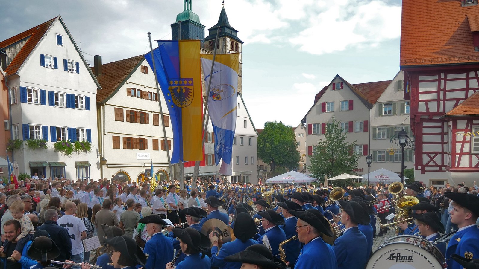 Traditionell einer der Höhepunkte des Internationalen Musikfests in Markgröningen: das Platzkonzert am frühen Samstagabend. Foto: Friedrich Traditionell einer der Höhepunkte des Internationalen Musikfests in Markgröningen: das Platzkonzert am frühen Samstagabend. Foto: Friedrich