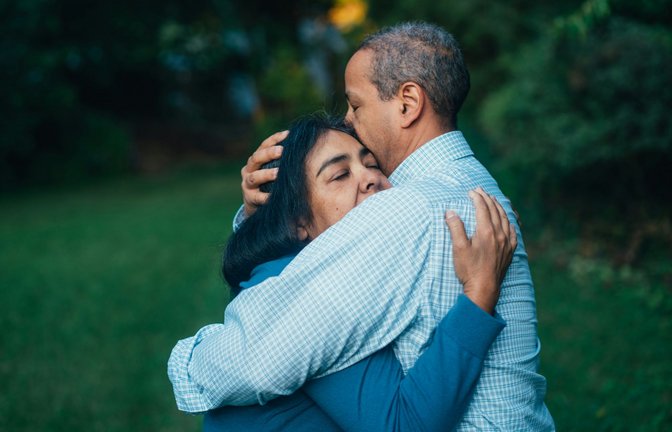 Die Beziehung zwischen Vätern und Töchtern kann sehr eng sein – das löst auch mal Eifersucht aus bei den Müttern.<span class='image-autor'>Foto: Unsplash/ Gus Moretta</span>