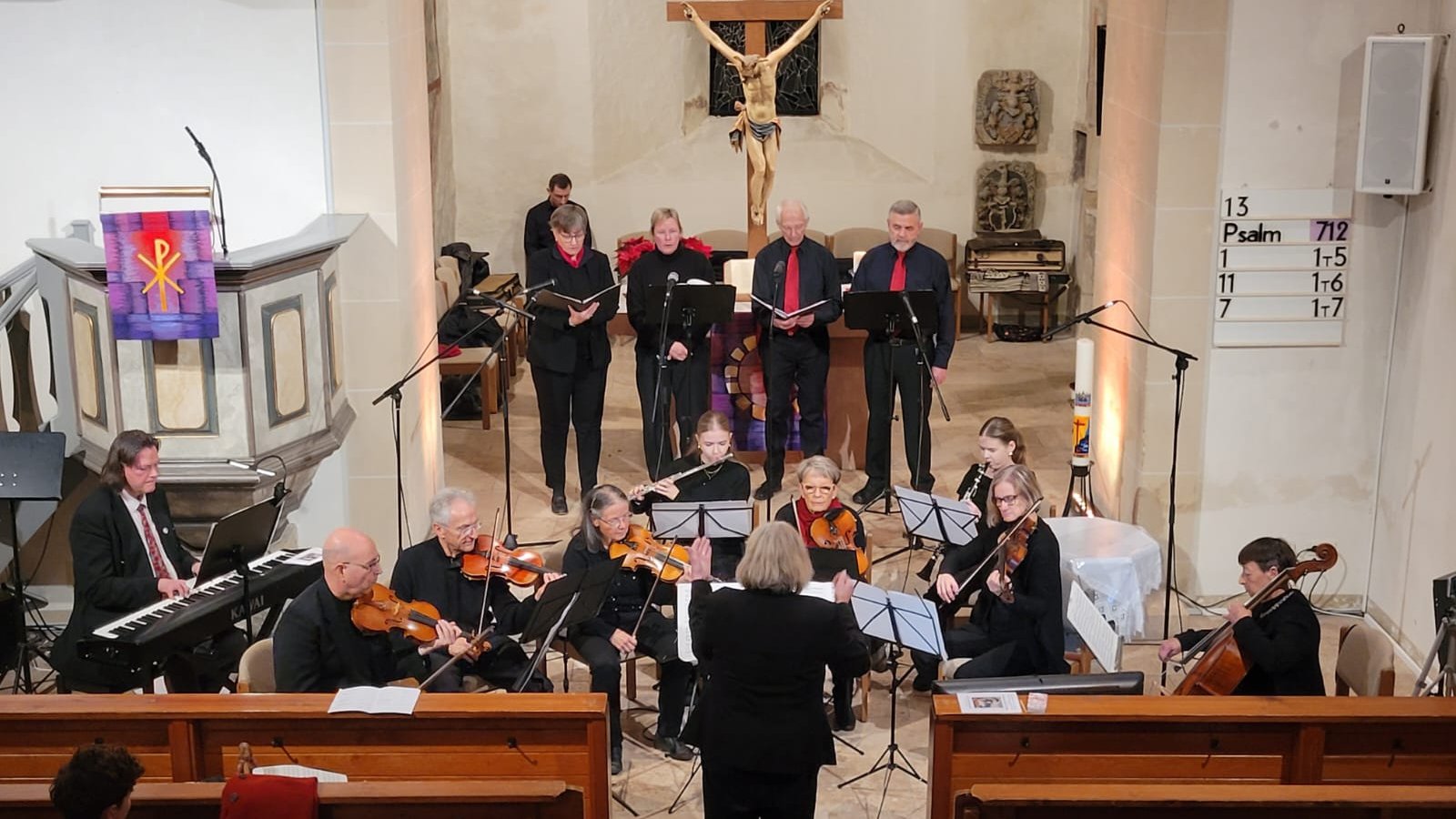 Chor und Orchester bei der Pastoralmesse in G von Karl Kempter. Foto: p