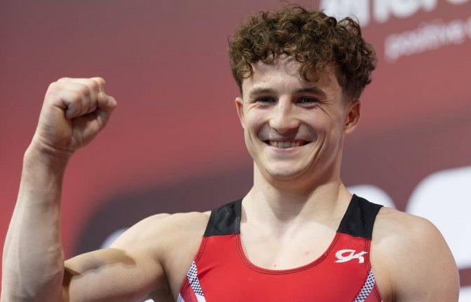 Alexander Kunz vom TSV Pfuhl ist deutscher Meister. Bei den Wettkämpfen in Hannover ist er am Samstag im Bodenturnen nicht zu schlagen. Insgesamt fährt der 23-Jährige mit drei Medaillen nach Hause.<span class='image-autor'>IMAGO/Jürgen Kessler</span>