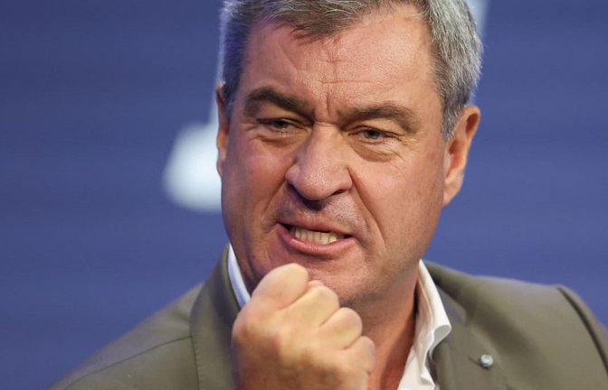 Markus Söder (CSU), Ministerpräsident des Landes Bayern, spricht mit geballter Faust beim Deutschlandtag der Jungen Union.<span class='image-autor'>Christoph Reichwein/dpa</span>