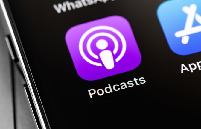 Apple hat die erfolgreichsten Podcasts 2025 bekanntgegeben.<span class='image-autor'>Foto: Primakov/ Shutterstock</span>