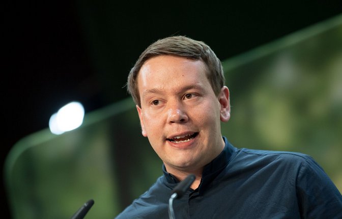 Oliver Hildenbrand plädiert für eine Regelabfrage beim Verfassungsschutz vor der Einstellung in den Polizeidienst.<span class='image-autor'>Foto: dpa/Marijan Murat</span>