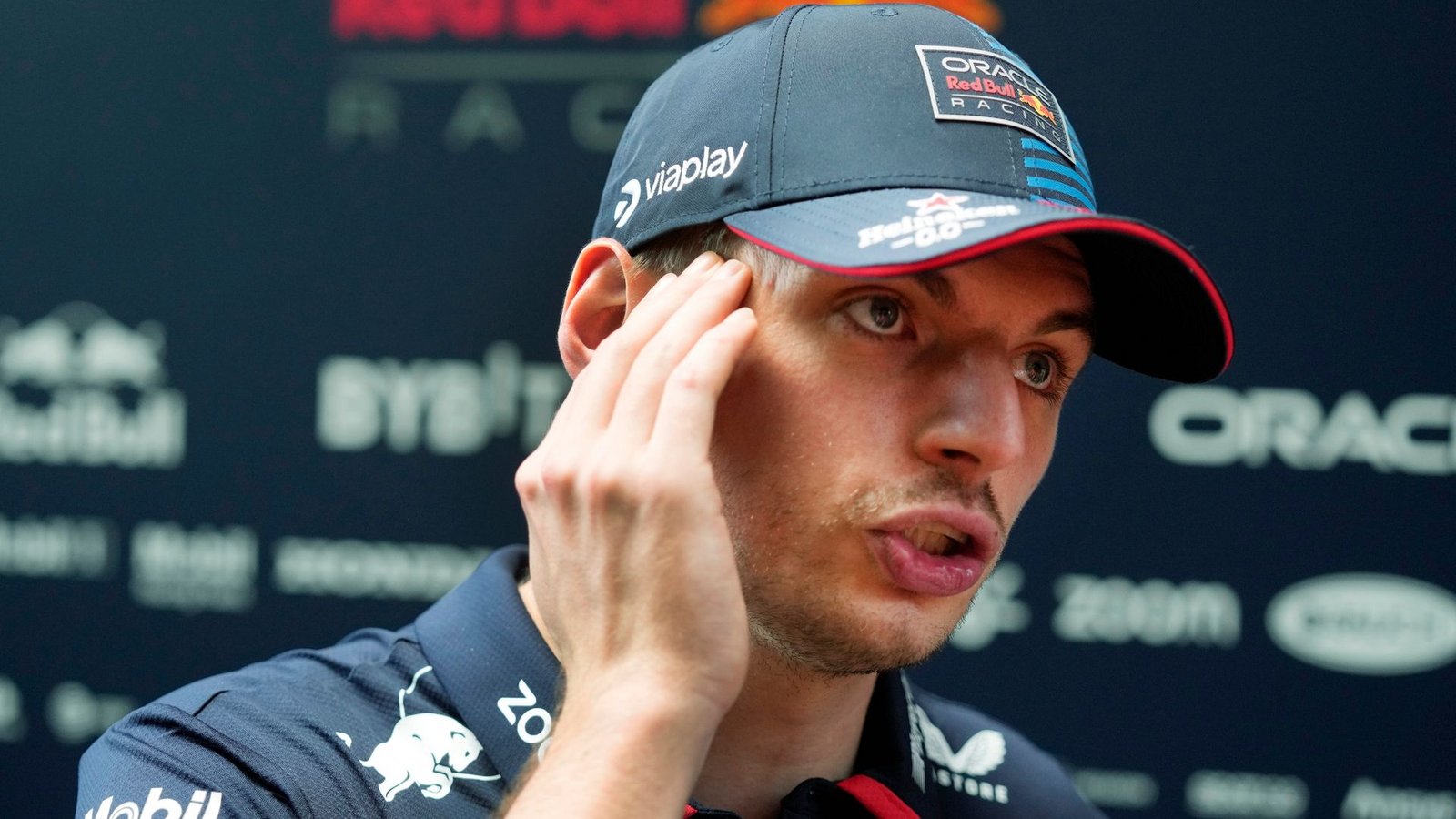 Trotz etwas Mühe ließ Red-Bull-Pilot Max Verstappen die Konkurrenz wieder hinter sich.Foto: Wilfredo Lee/AP