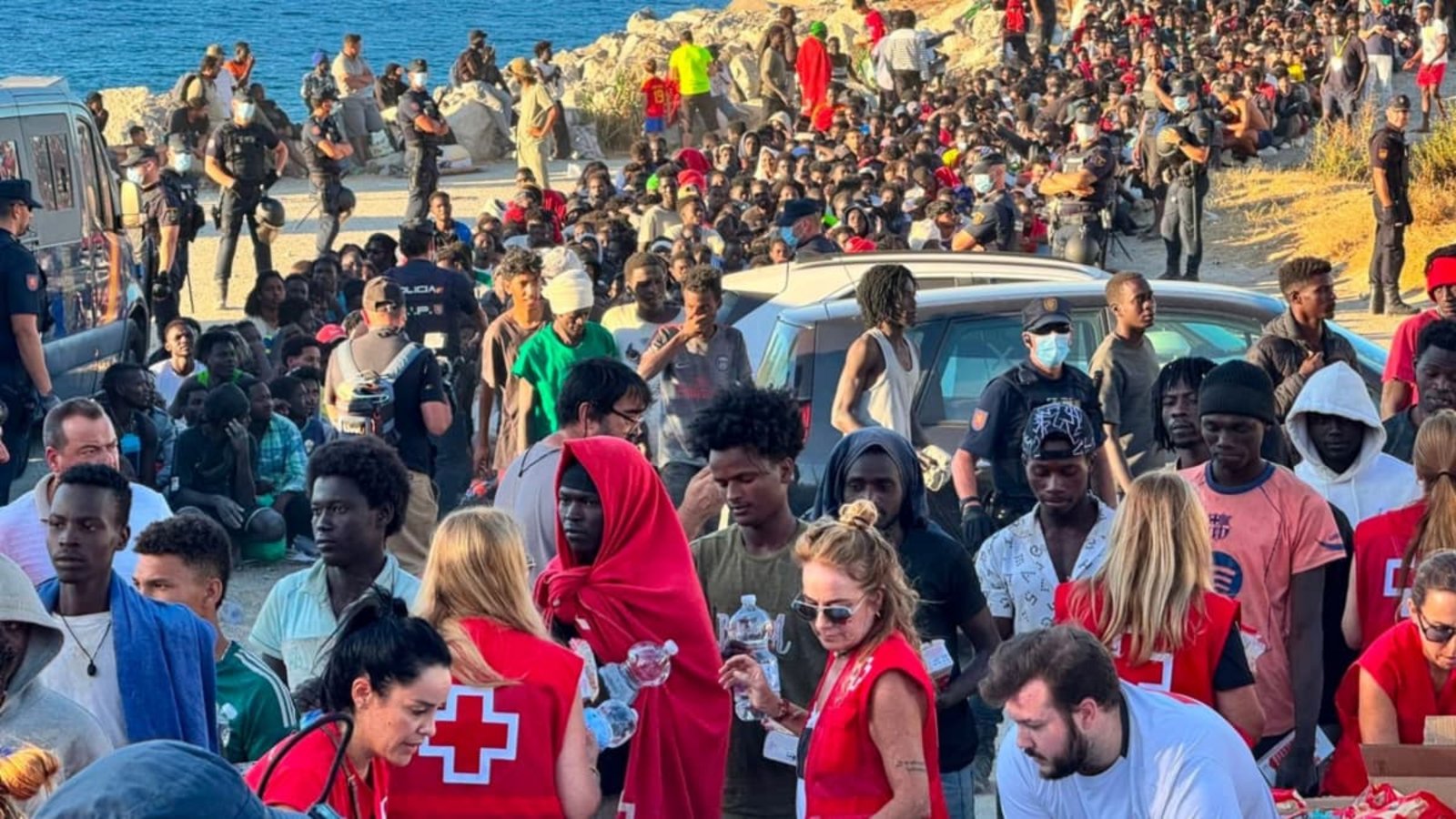 Zahlreiche Migranten hatten vergangene Woche die spanische Exklave Ceuta erreicht.Iván Zambrano/EUROPA PRESS/dpa