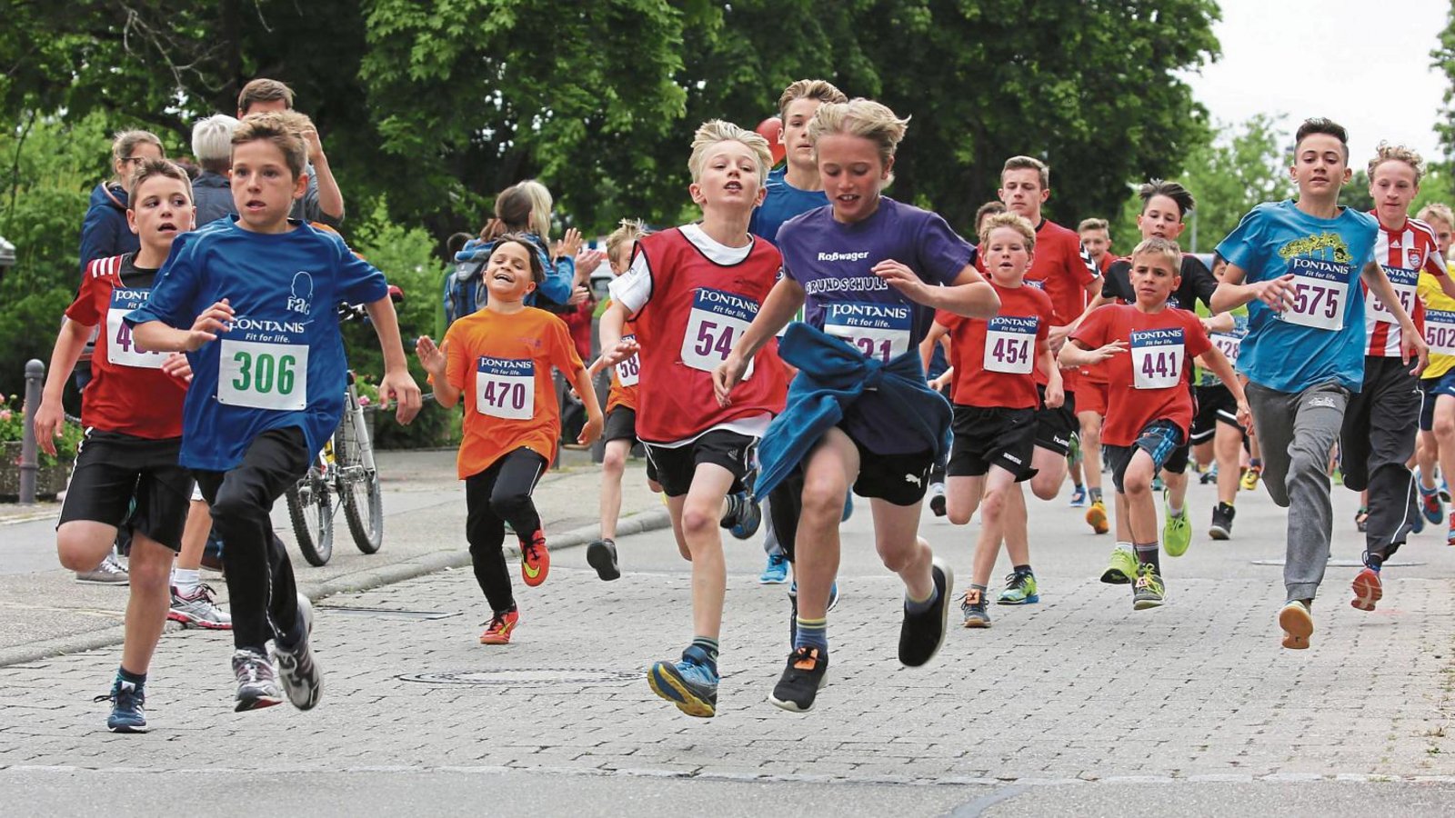 Die Schülerläufe sind beim TSV Oberriexingen immer besonders stark besetzt. Das könnte sich in diesem Jahr ändern. Der Volkslauf ist um einen Tag auf Samstag verschoben. Foto: Küppers Die Schülerläufe sind beim TSV Oberriexingen immer besonders stark besetzt. Das könnte sich in diesem Jahr ändern. Der Volkslauf ist um einen Tag auf Samstag verschoben. Foto: Küppers