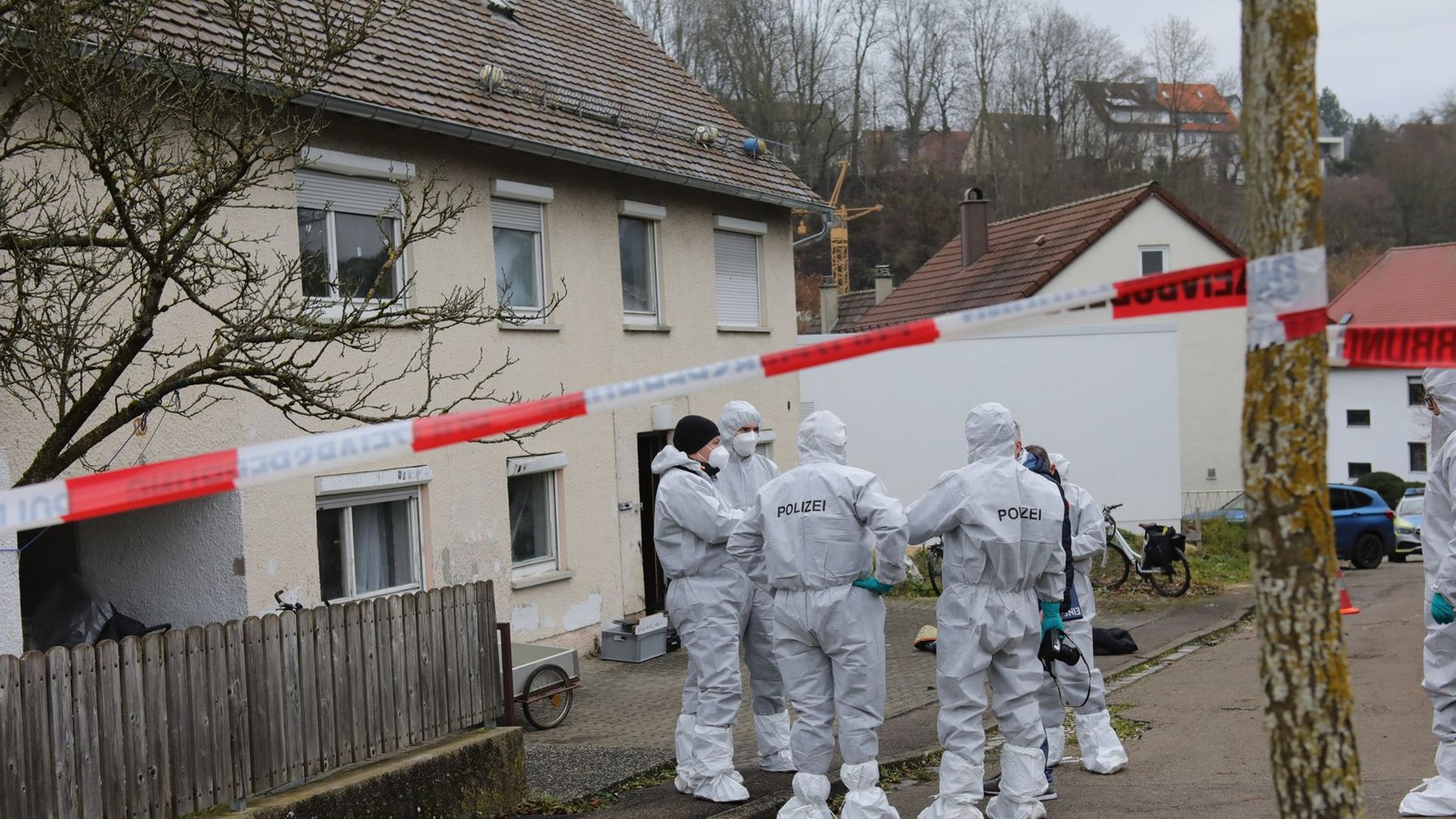 Die Ermittlungen zu den Hintergründen der Tat laufen noch.Foto: dpa/Ralf Zwiebler