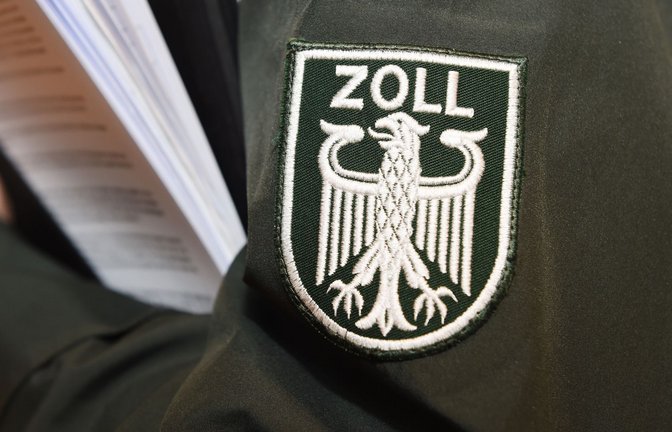 Die Zollbeamten fanden die Drogen bereits Ende März (Symbolbild).<span class='image-autor'>Foto: Stefan Sauer/dpa-Zentralbild/dpa</span>