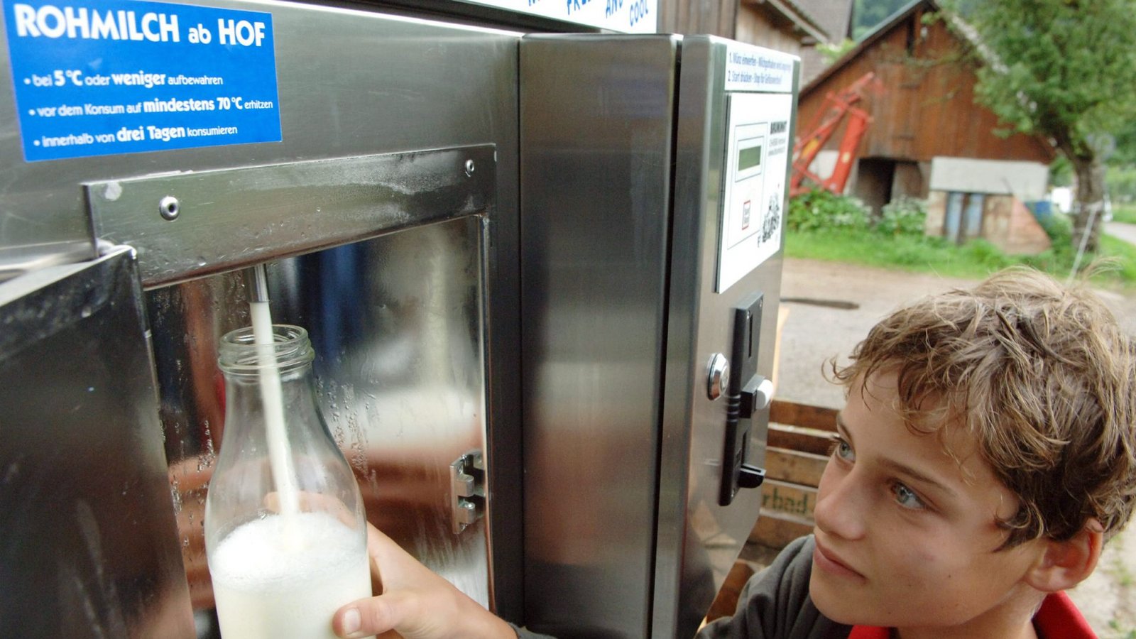 Die meiste Milch aus dem Land wird auch hier konsumiert.Foto: dpa/dpaweb/A2070 Rolf Haid Die meiste Milch aus dem Land wird auch hier konsumiert.Foto: dpa/dpaweb/A2070 Rolf Haid