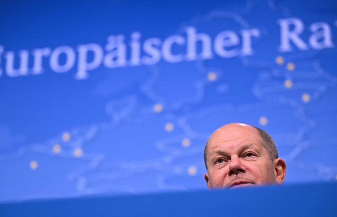 Bundeskanzler Scholz sichert der Ukraine die weitere Unterstützung der EU zu.<span class='image-autor'>Foto: AFP/John Thys</span>