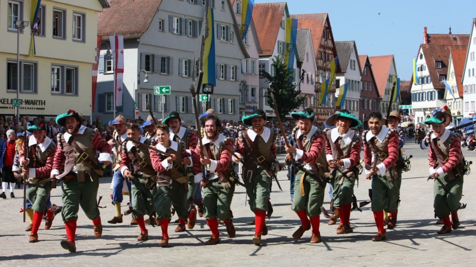 Biberach ist geschichtsbewusst. Besucher des Schützenfests wissen das. Doch in Baden-Württemberg ist es auch die Stadt, die am besten auf die Zukunft vorbereitet ist.Sven Kaufmann Biberach ist geschichtsbewusst. Besucher des Schützenfests wissen das. Doch in Baden-Württemberg ist es auch die Stadt, die am besten auf die Zukunft vorbereitet ist.Sven Kaufmann