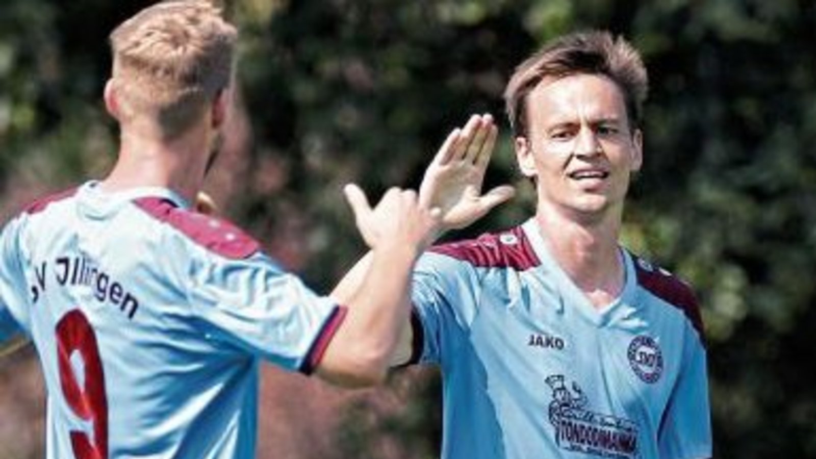 Vorfreude auf die nächste gute Saison: Dominik Knödler (rechts) und Lukas Strauß starten am Sonntag für den SV Illingen ins Punkterennen. Foto: Küppers Vorfreude auf die nächste gute Saison: Dominik Knödler (rechts) und Lukas Strauß starten am Sonntag für den SV Illingen ins Punkterennen. Foto: Küppers