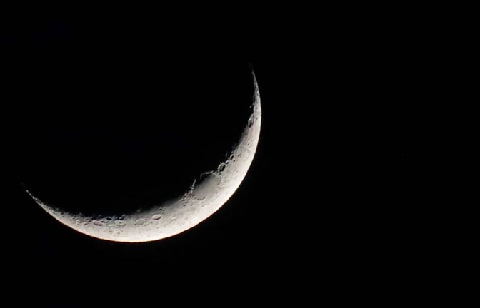 Am Monatsende wird Venus unbeobachtbar. Im Fernrohr zeigt unser innerer Nachbarplanet eine Sichel, die rasch größer und schmaler wird. Schon Galileo Galilei hat mit seinem selbst gefertigten Teleskop die Sichelgestalt der Venus erkannt.<span class='image-autor'>Imago/ZUMA Press Wire</span>