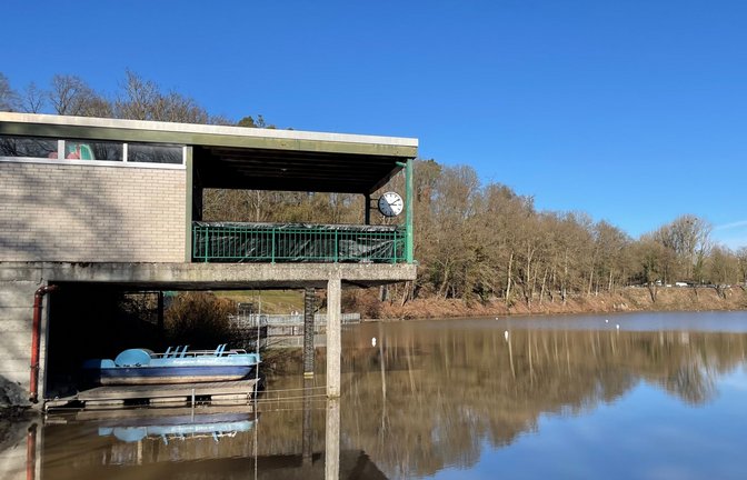 Die Aquarasse (Betonterrasse) des Tiefen Sees Maulbronn wird im März saniert. Foto: Stadt Maulbronn