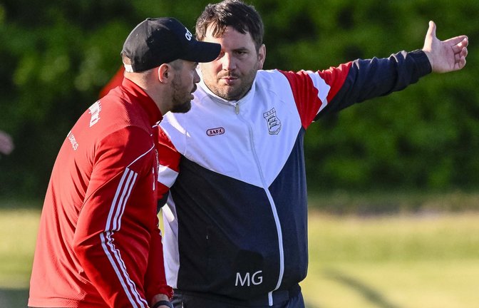 Für Jakob Nabrotzki (links) und Matthias Gille geht es darum, für den Mühlacker Stadtpokal die beste Taktik zu finden.    <span class='image-autor'>Foto: Leitner</span>